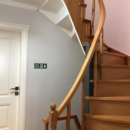 White Island Boutique 호텔 *