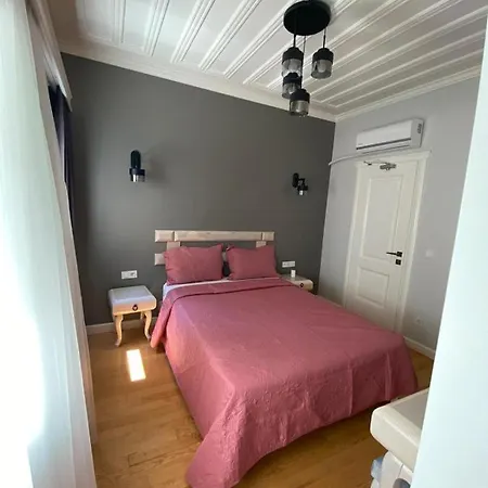 White Island Boutique