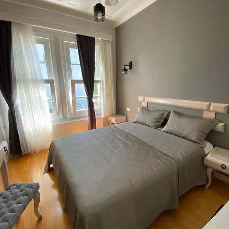 호텔 White Island Boutique 아달라르